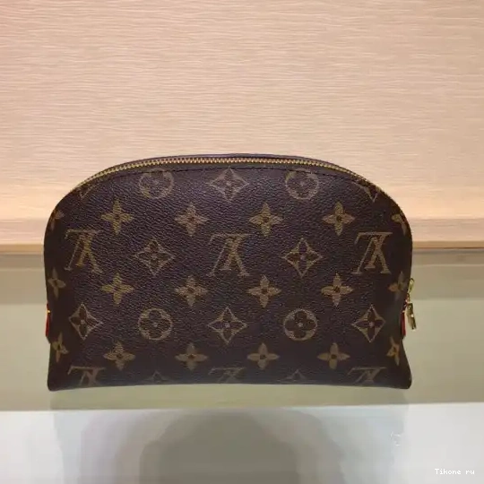 Cheap LOUIS POUCH VUITTON GM COSMETIC 0520